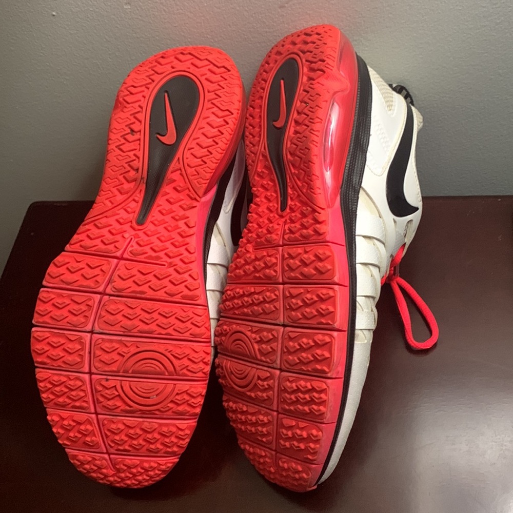 mens nike fingertrap